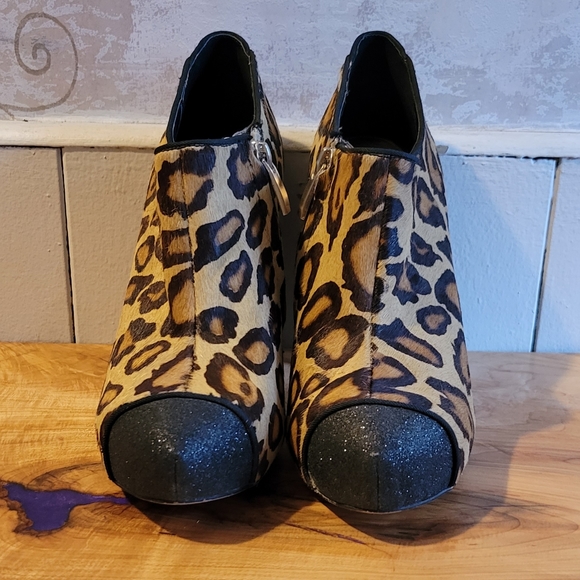 Sam Edelman leopard booties - Picture 4 of 8
